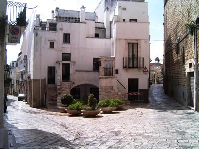 conversano_puglia_italia.jpg